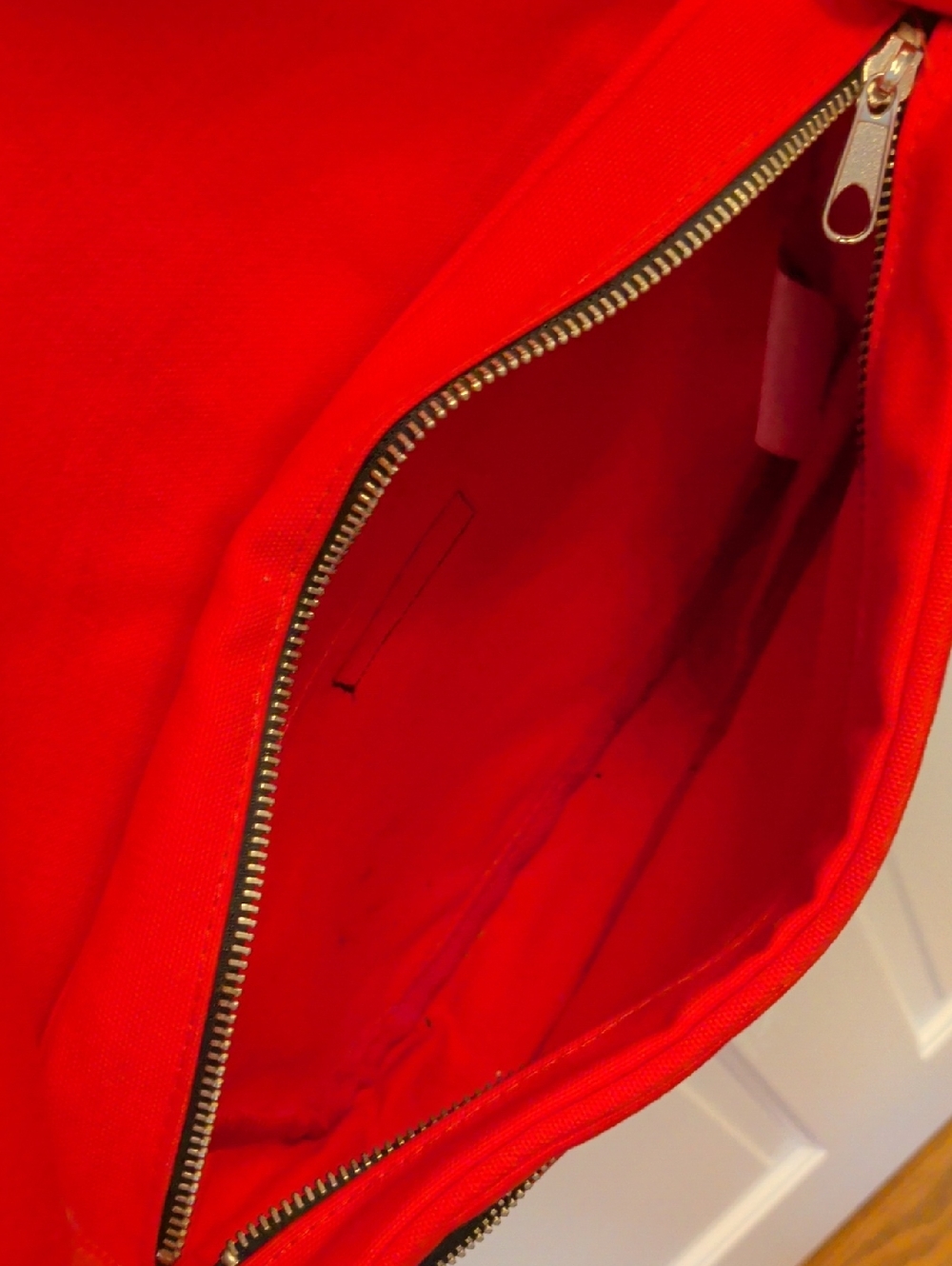 Marimekko Red Messenger Bag - Picture 5 of 5